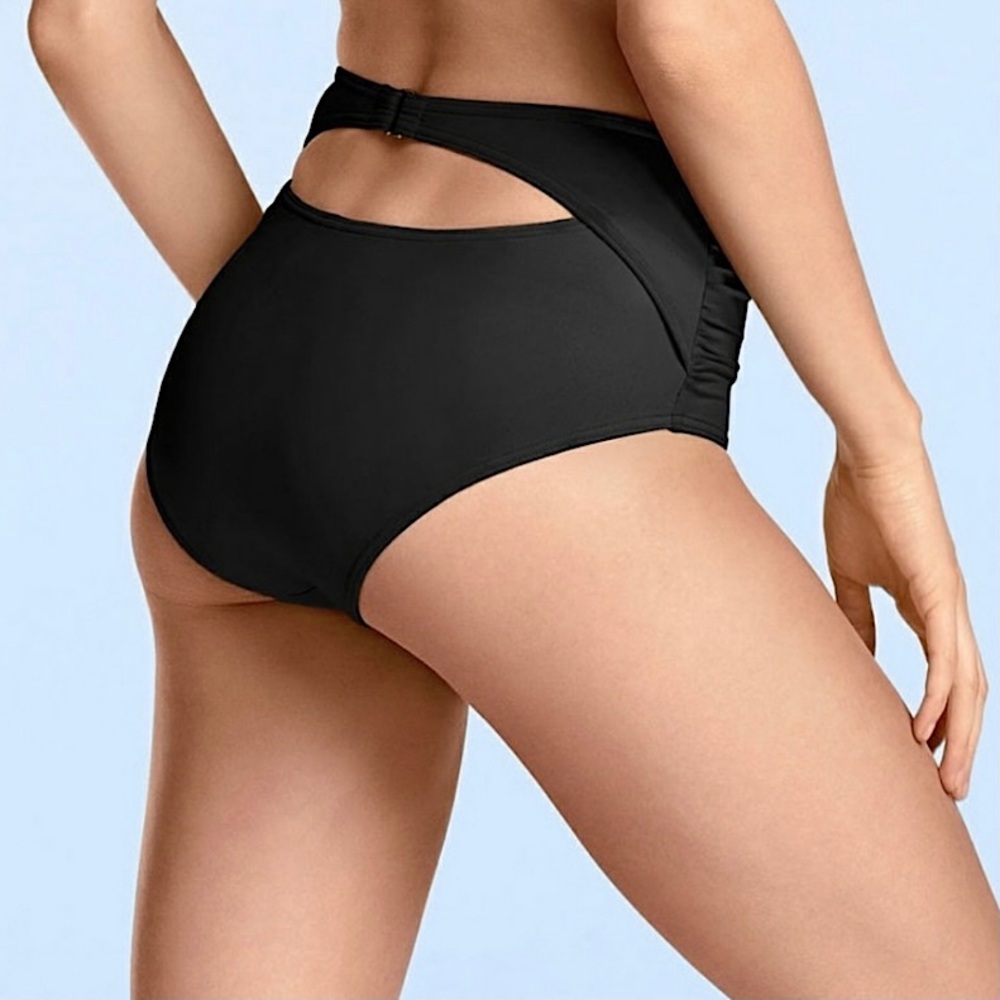 Victoria's Secret | “The Classic High-Waist” black bikini bottom, size L